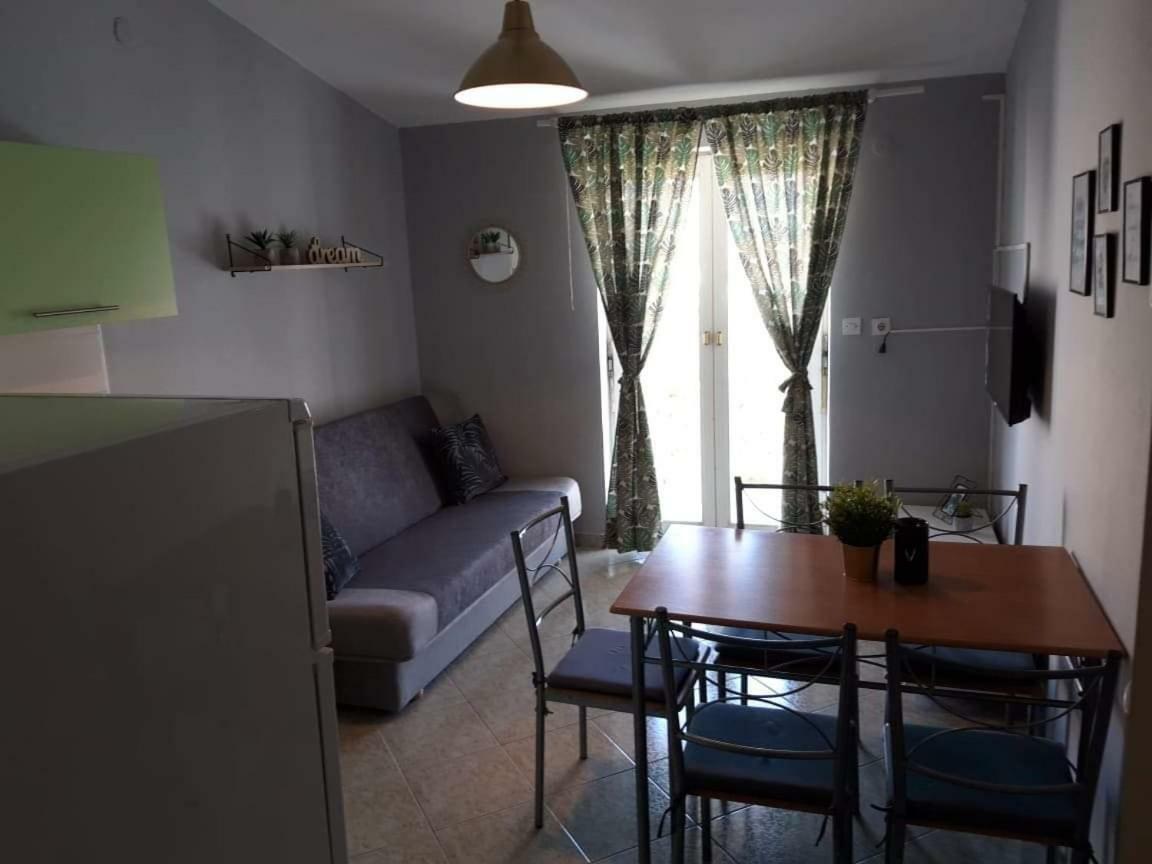 Apartments Danijela Tribalj Esterno foto